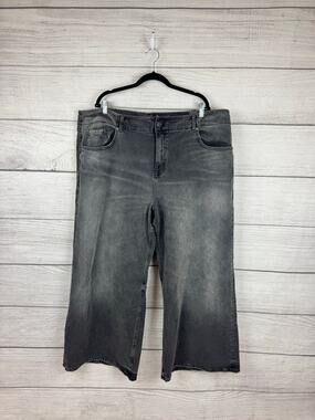 Torrid Plus Size Gray Black Wash High Rise Baggy Wide Leg Jeans Size 22 Short